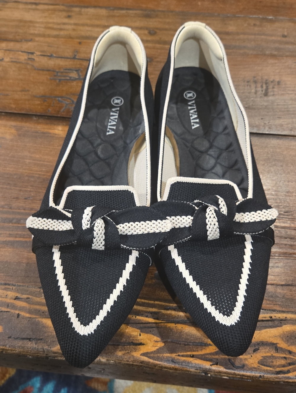 VIVAIA Black Pointed Knit Ballet Flats with Cream Trim